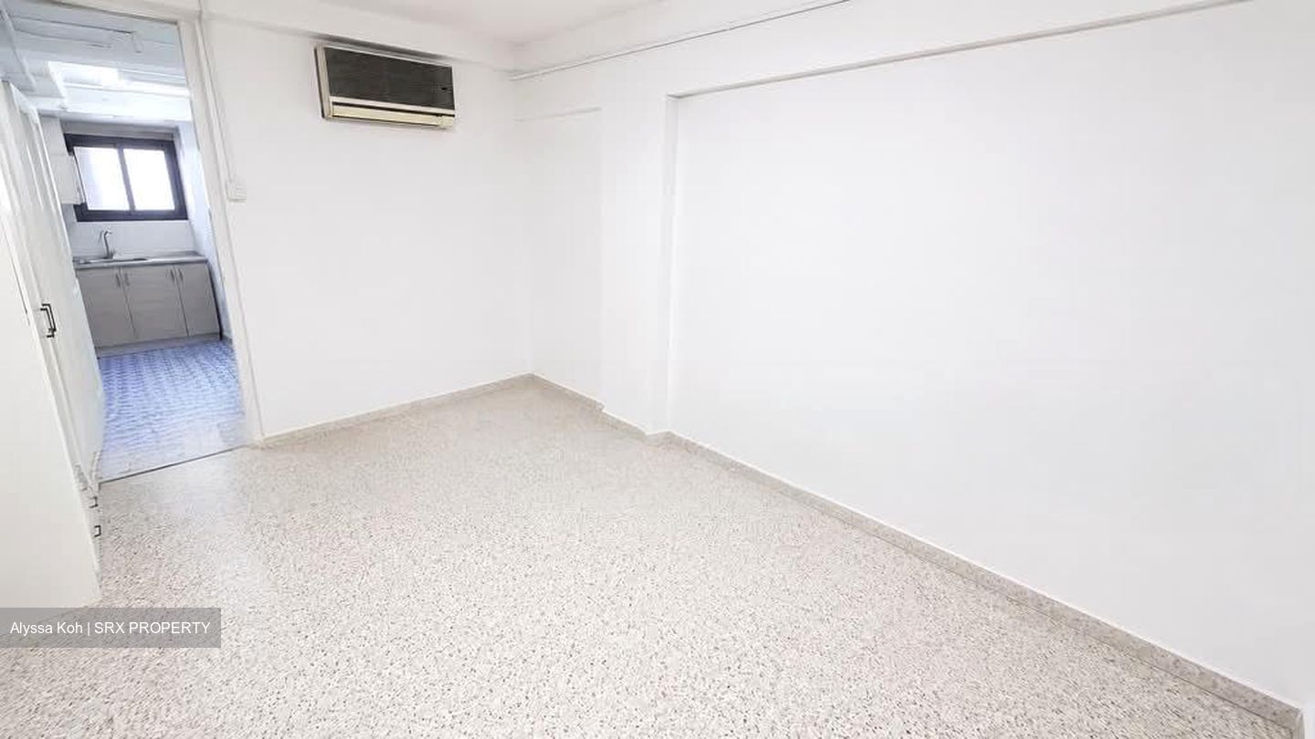 Blk 38 THE BEO CRESCENT (Bukit Merah), HDB 2 Rooms #581874351